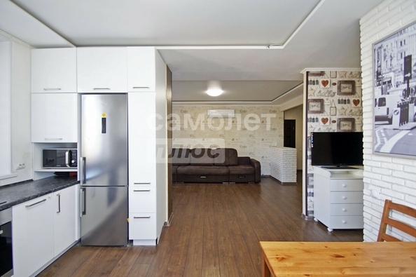 
  Продается 2-комн. квартира, 63.1 м², ЖК Изумрудный берег, дом 1.1
. Фото 3.