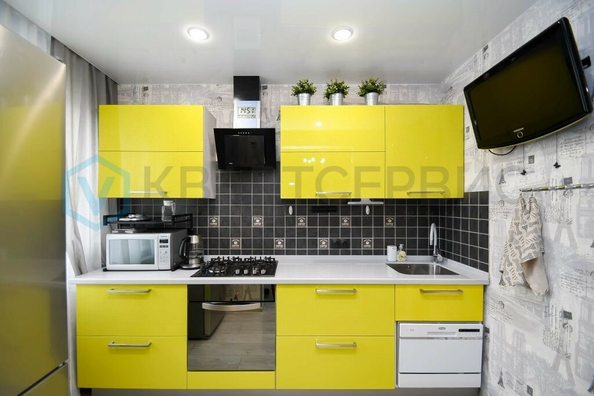 
  Продается 2-комн. квартира, 47 м², Волочаевская ул, д. 15
. Фото 2.
