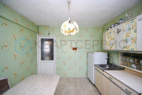 
  Продается 3-комн. квартира, 68.1 м², Ленинградская 2-я ул, д. 22/1
. Фото 4.