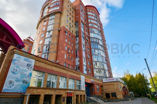 
  Продается 4-комн. квартира, 139.2 м², Декабристов ул, д. 114
. Фото 5.
