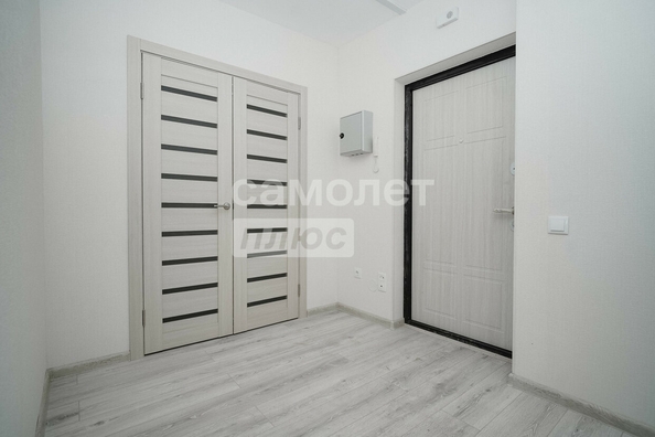 
  Продается 1-комн. квартира, 38.1 м², Ленинградская 1-я ул, д. 25
. Фото 5.