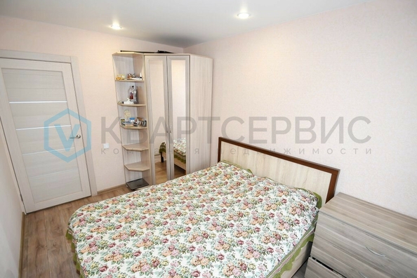 
  Продается 3-комн. квартира, 58 м², Серова ул, д. 26
. Фото 1.