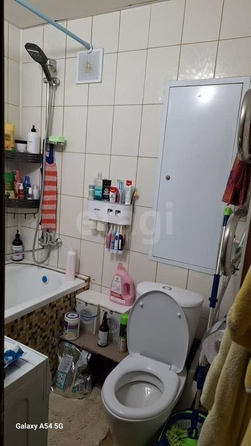 
  Продается 3-комн. квартира, 42 м², Багратиона ул, д. 4
. Фото 1.