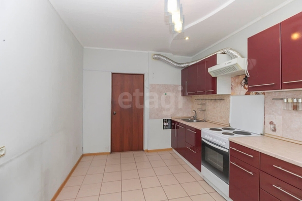 
  Продается 2-комн. квартира, 69.2 м², Звездная ул, д. 8к1
. Фото 1.
