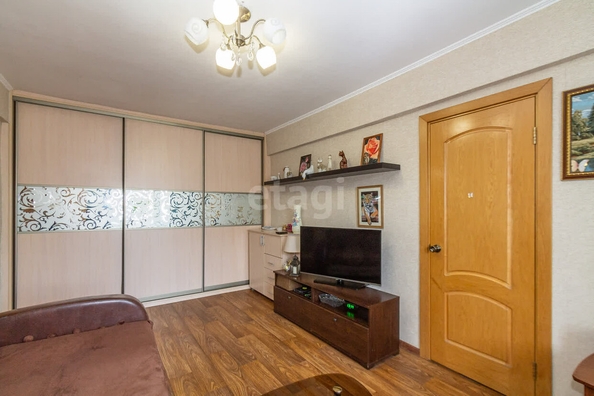 
  Продается 3-комн. квартира, 56 м², Северная 30-я ул, д. 64
. Фото 2.