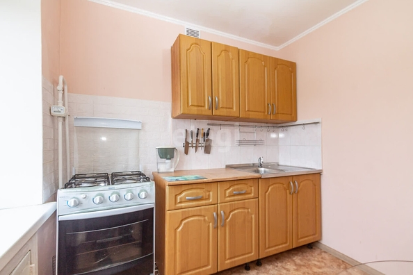 
  Продается 2-комн. квартира, 43 м², Петухова б-р, д. 5
. Фото 2.