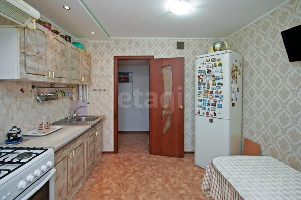 
  Продается 3-комн. квартира, 76.1 м², Кирова ул, д. 10к2
. Фото 4.