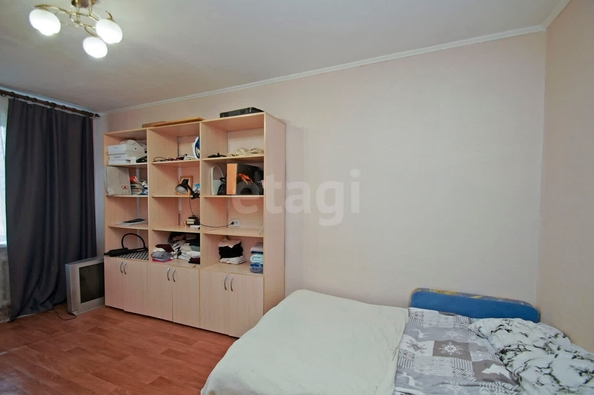 
  Продается 2-комн. квартира, 50.4 м², Омская ул, д. 111
. Фото 3.