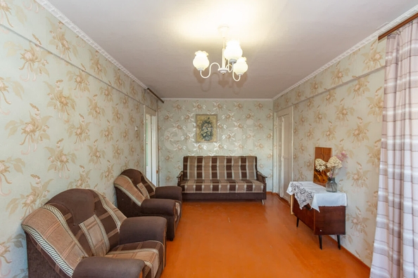 
  Продается 2-комн. квартира, 46 м², Химиков ул, д. 20А
. Фото 1.