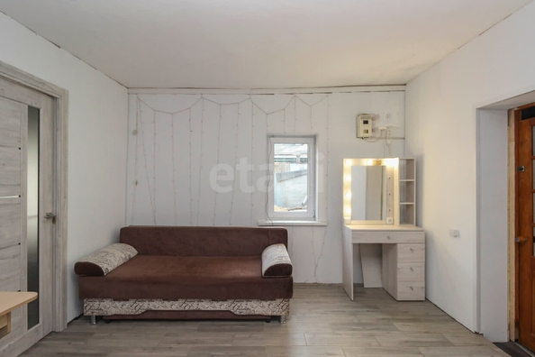 
  Продается дом, 53.2 м², Омск
. Фото 4.