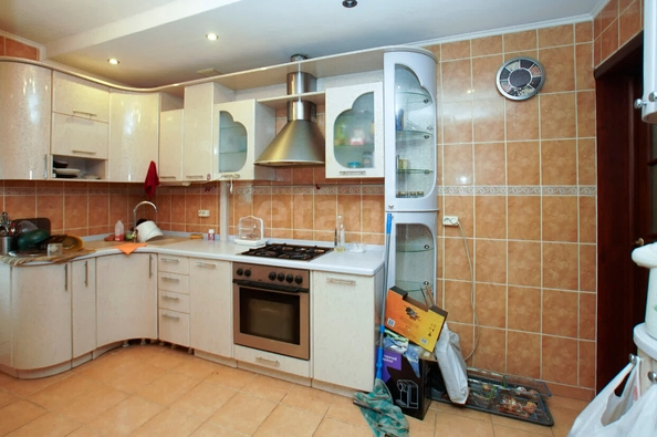 
  Продается дом, 200.6 м², село Новомосковка
. Фото 5.