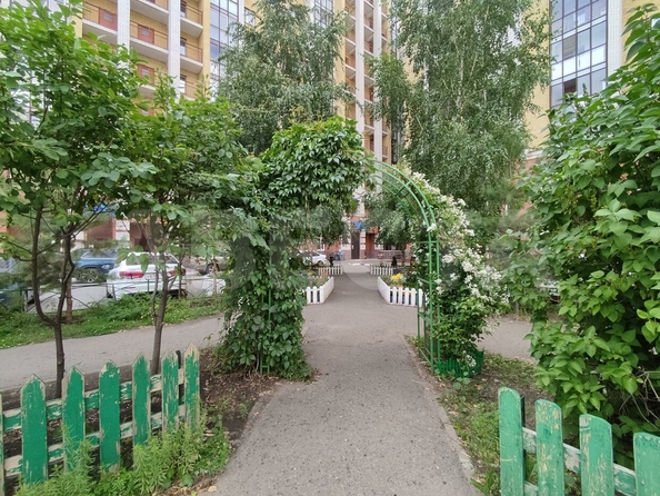 
  Продается 3-комн. квартира, 108.4 м², Перелета ул, д. 32
. Фото 3.