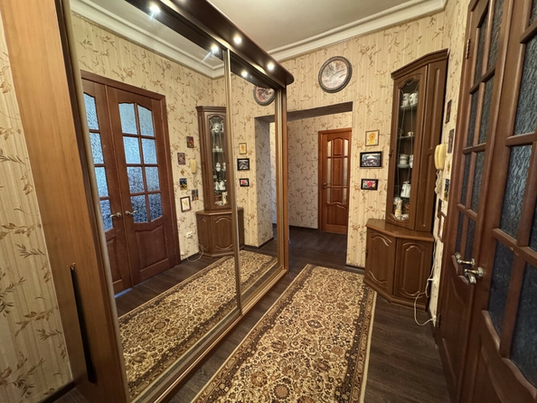 
  Продается 2-комн. квартира, 58 м², Карла Маркса пр-кт, д. 22
. Фото 3.