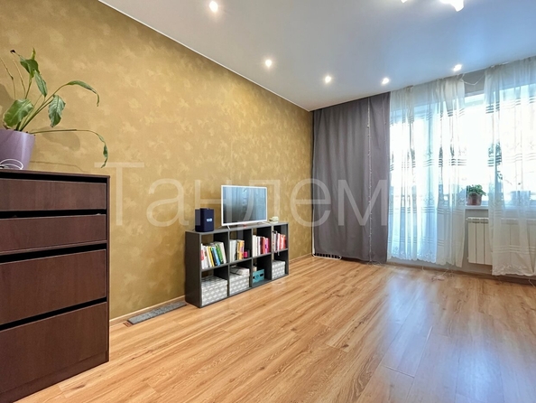 
  Продается 3-комн. квартира, 75.7 м², 20 лет РККА ул, д. 63
. Фото 2.