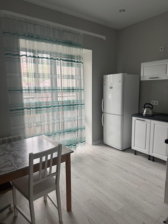 
  Сдается 1-комн. квартира, 48 м², Волховстроя ул
. Фото 1.