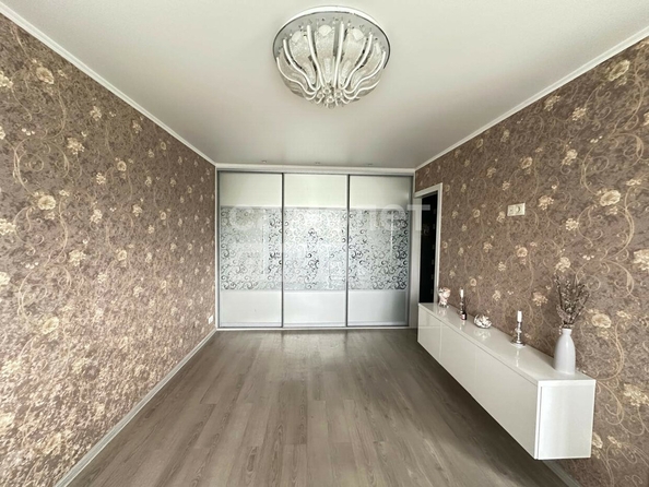 
  Продается 2-комн. квартира, 39 м², Краснознаменная ул, д. 21В
. Фото 2.
