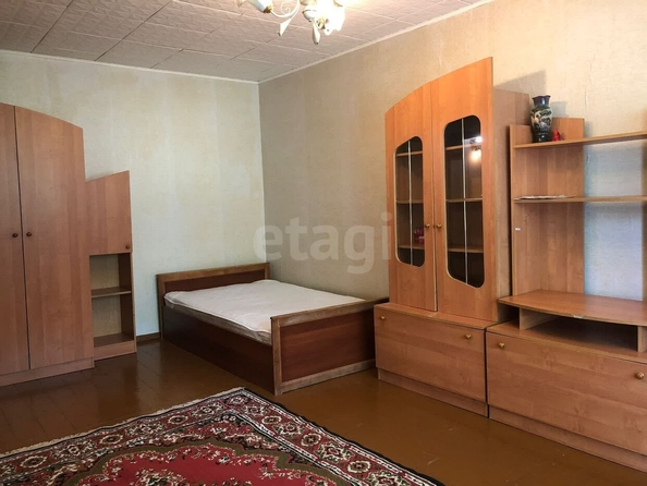 
  Продается 1-комн. квартира, 34 м², Крупской ул, д. 17
. Фото 2.
