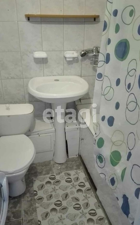 
  Продается 1-комн. квартира, 35 м², Омская ул, д. 114/3
. Фото 1.