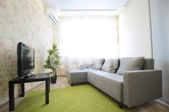
  Продается 2-комн. квартира, 45 м², Госпитальная ул, д. 19А
. Фото 1.