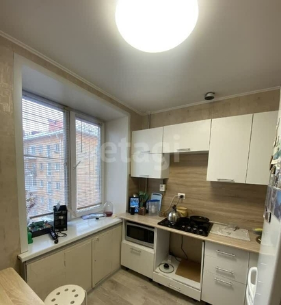 
  Продается 1-комн. квартира, 42 м², Андрианова ул, д. 10
. Фото 5.