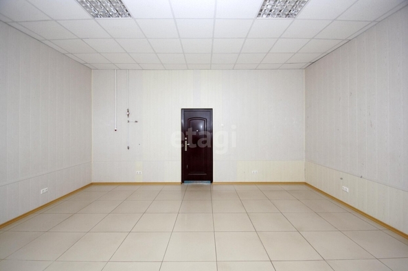 
  Сдается офис, 51.4 м², Линия 24-я ул, д. 59
. Фото 2.