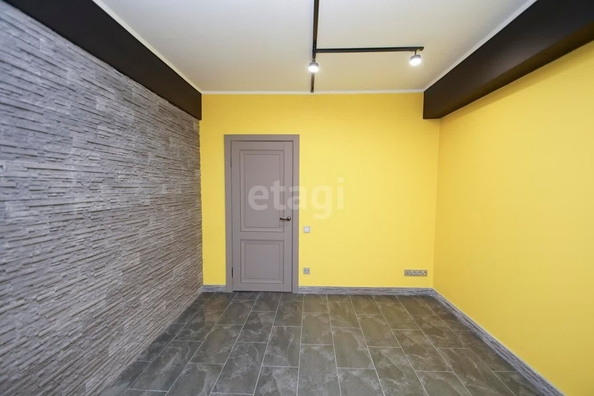
  Сдается офис, 180 м², Кольцевая 8-я ул, д. 11А
. Фото 4.