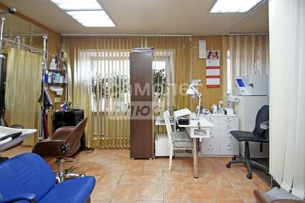 
  Продается универсальное помещение, 30 м², Маргелова ул, д. 47
. Фото 4.