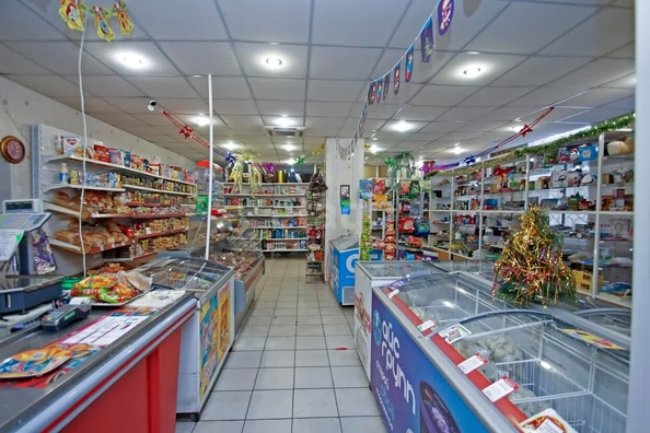 
  Продается торговая площадь, 210 м², 60 лет ссср, д. 3
. Фото 3.