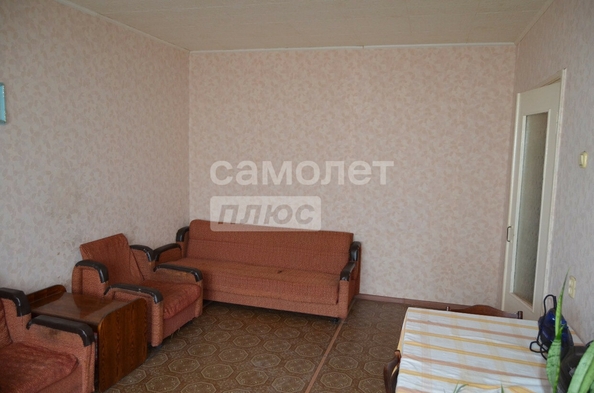 
  Продается 4-комн. квартира, 79.7 м², Омская ул, д. 108
. Фото 5.