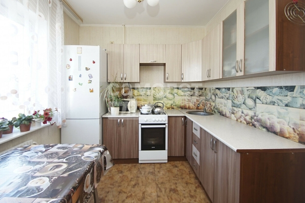 
  Продается 1-комн. квартира, 37 м², Завертяева ул, д. 18к1
. Фото 2.