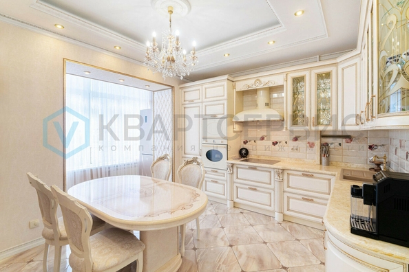 
  Продается 2-комн. квартира, 102.6 м², Тютчева ул, д. 2
. Фото 3.