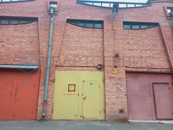 
  Продается бокс, 18.8 м², Братская ул, д. 21Б
. Фото 4.