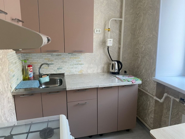 
  Продается 1-комн. квартира, 28.8 м², Берко Цемента ул, д. 3
. Фото 4.