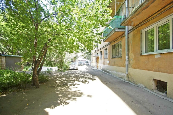 
  Продается 2-комн. квартира, 41 м², Полковая ул, д. 28
. Фото 2.