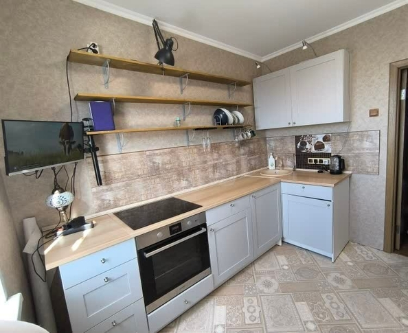 
  Продается 1-комн. квартира, 46.6 м², Звездова ул, д. 129/1
. Фото 3.
