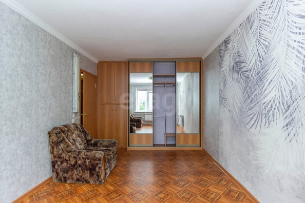 
  Продается 1-комн. квартира, 30 м², 3-я любинская, д. 24
. Фото 1.