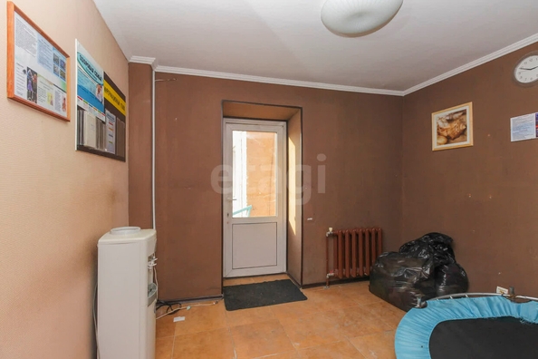 
  Продается универсальное помещение, 100 м², Дмитриева ул, д. 20
. Фото 1.