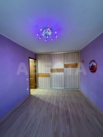 
  Продается 2-комн. квартира, 48.3 м², Масленникова ул, д. 21
. Фото 2.