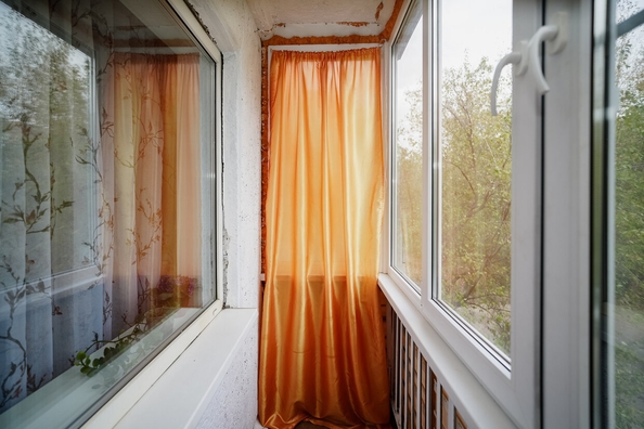 
  Продается 3-комн. квартира, 49.9 м², Юбилейная ул, д. 5
. Фото 2.