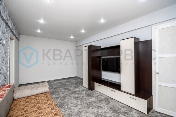 
  Продается 4-комн. квартира 58.4 м². Фото 1.