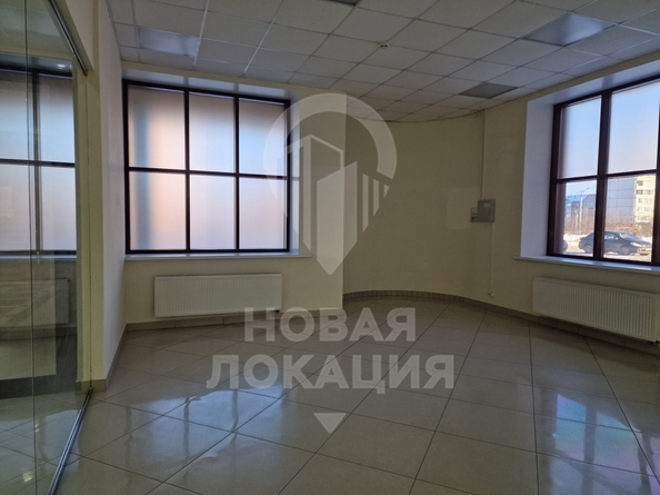
  Сдается офис 4000 м². Фото 25.