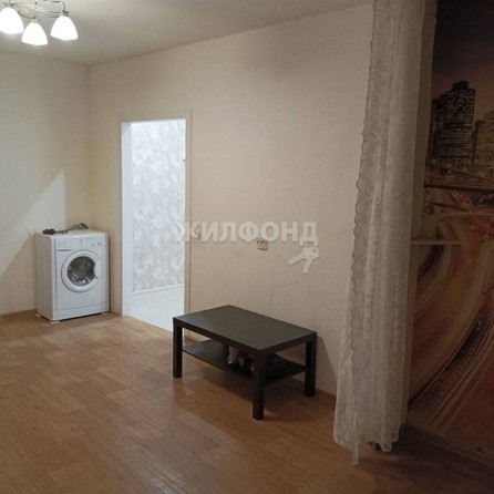 
   Продам 1-комнатную, 30 м², Комсомольский пр-кт, 39/3

. Фото 2.