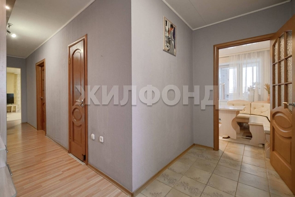 
   Продам 2-комнатную, 69.5 м², Новосибирская ул, 35

. Фото 6.
