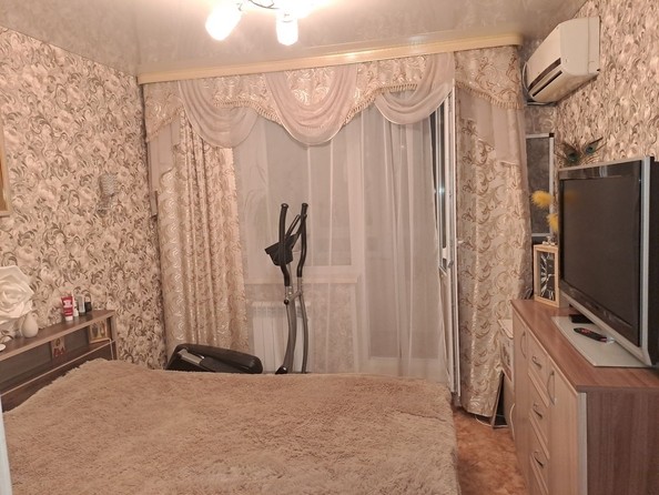 
   Продам 3-комнатную, 65 м², Алтайская ул, 126

. Фото 3.