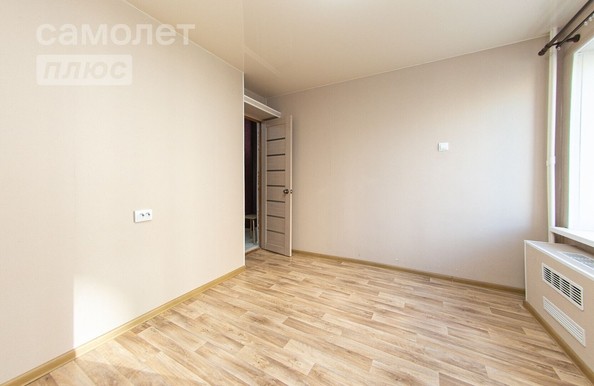 
   Продам 2-комнатную, 36.2 м², Ференца Мюнниха ул, 10

. Фото 2.
