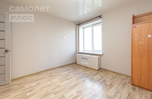 
   Продам 2-комнатную, 36.2 м², Ференца Мюнниха ул, 10

. Фото 3.