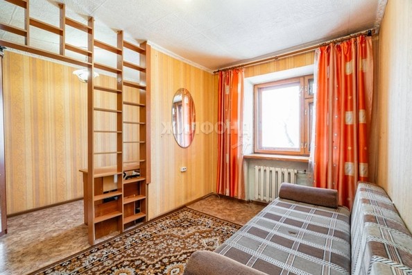 
   Продам 2-комнатную, 23 м², Полины Осипенко ул, 31А

. Фото 1.