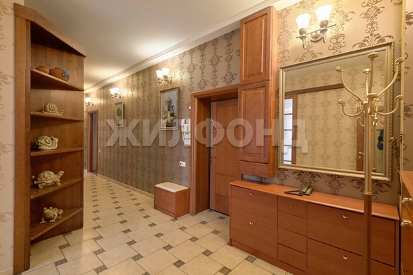 
   Продам 3-комнатную, 140 м², Затеевский пер, 8

. Фото 5.