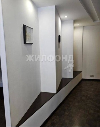 
   Продам 2-комнатную, 61 м², Ивана Черных ул, 14

. Фото 9.