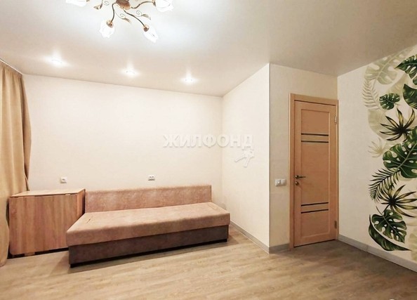 
   Продам 3-комнатную, 65.9 м², Мичурина ул, 2

. Фото 2.